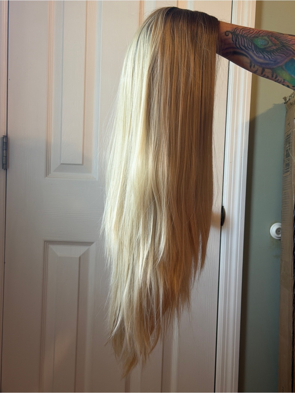 Long blonde basic wig